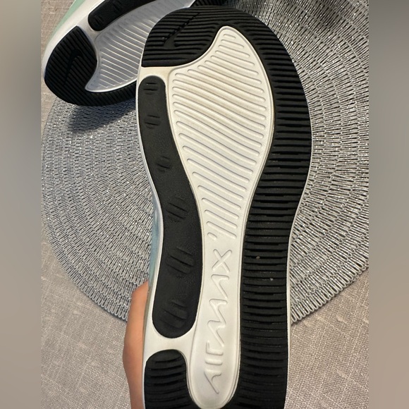 Nike Air Max Dia Pistachio Size 9 - Picture 5 of 8